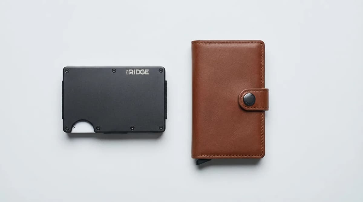 Ridge Wallet vs Ekster: Which Slim Wallet Wins